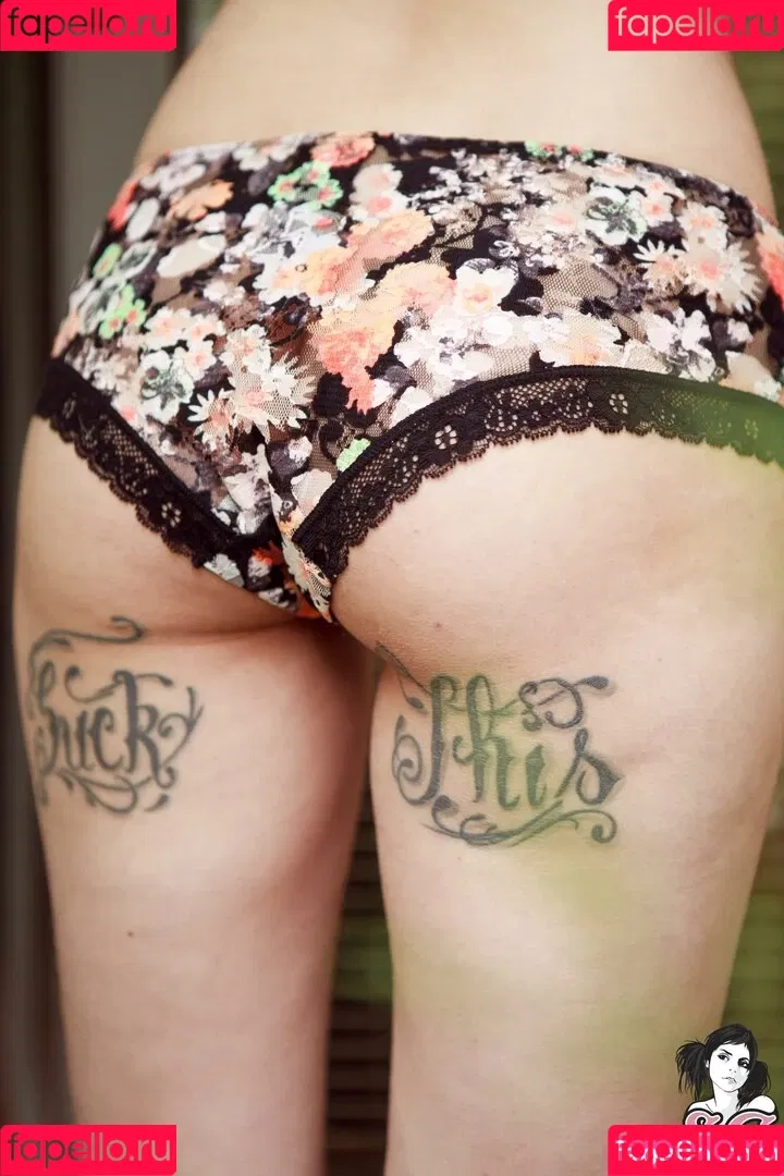 Gladyce / gladycefavour / gladycesuicide Onlyfans Photo Gallery 