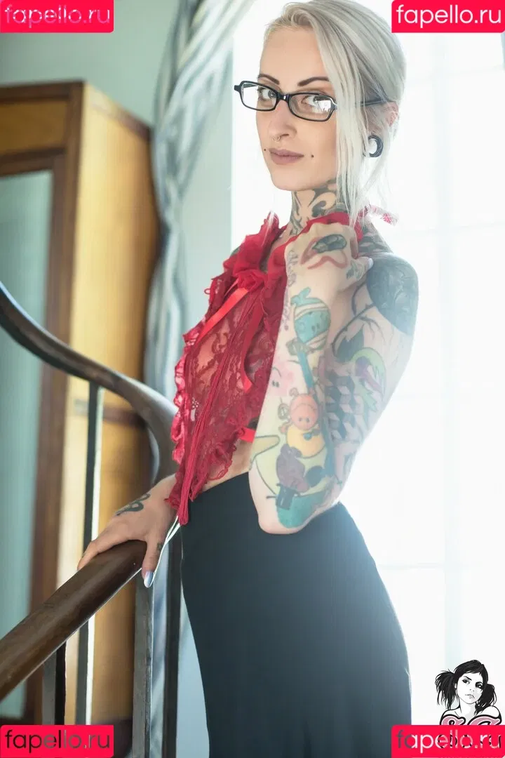 Gladyce / gladycefavour / gladycesuicide Onlyfans Photo Gallery 