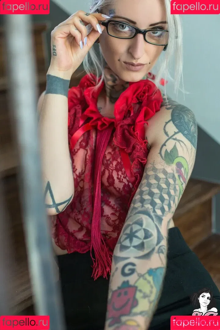 Gladyce / gladycefavour / gladycesuicide Onlyfans Photo Gallery 