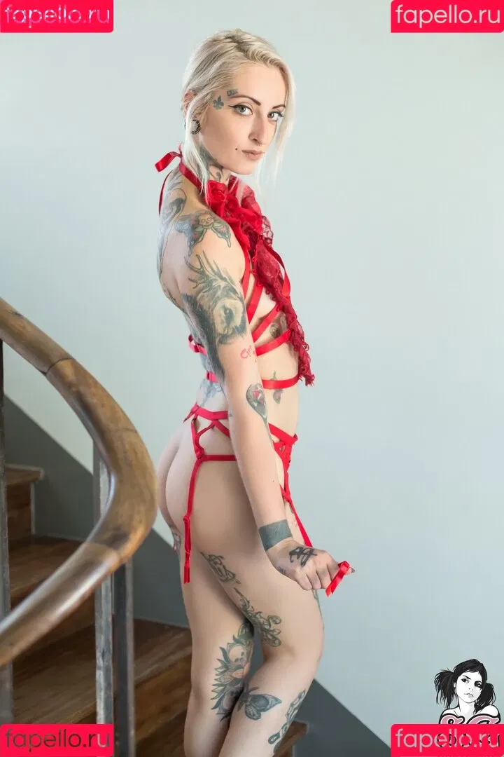 Gladyce / gladycefavour / gladycesuicide Onlyfans Photo Gallery 