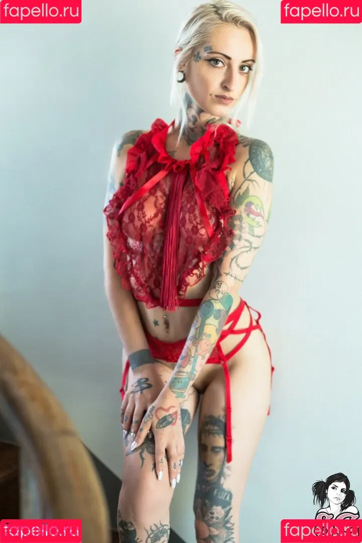 Gladyce / gladycefavour / gladycesuicide Onlyfans Photo Gallery 