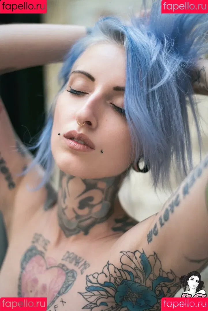 Gladyce / gladycefavour / gladycesuicide Onlyfans Photo Gallery 