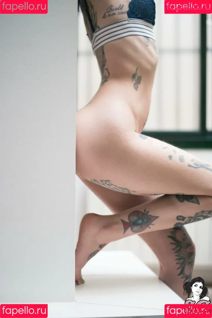 Gladyce / gladycefavour / gladycesuicide Onlyfans Photo Gallery 