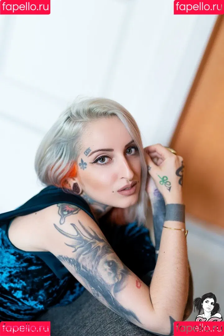 Gladyce / gladycefavour / gladycesuicide Onlyfans Photo Gallery 