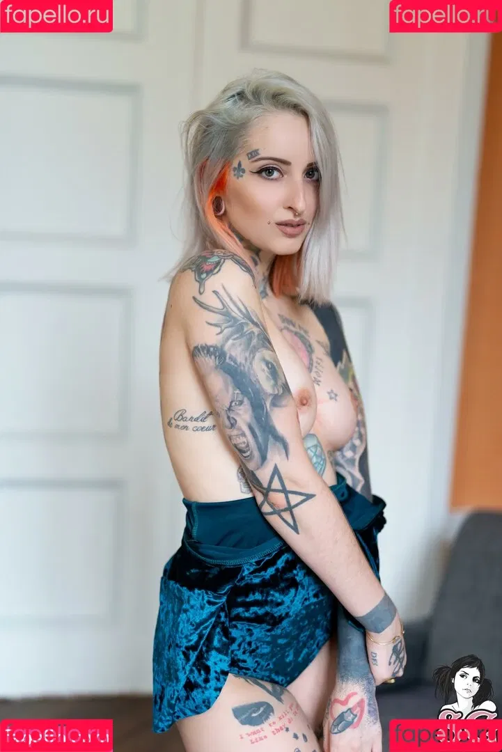 Gladyce / gladycefavour / gladycesuicide Onlyfans Photo Gallery 