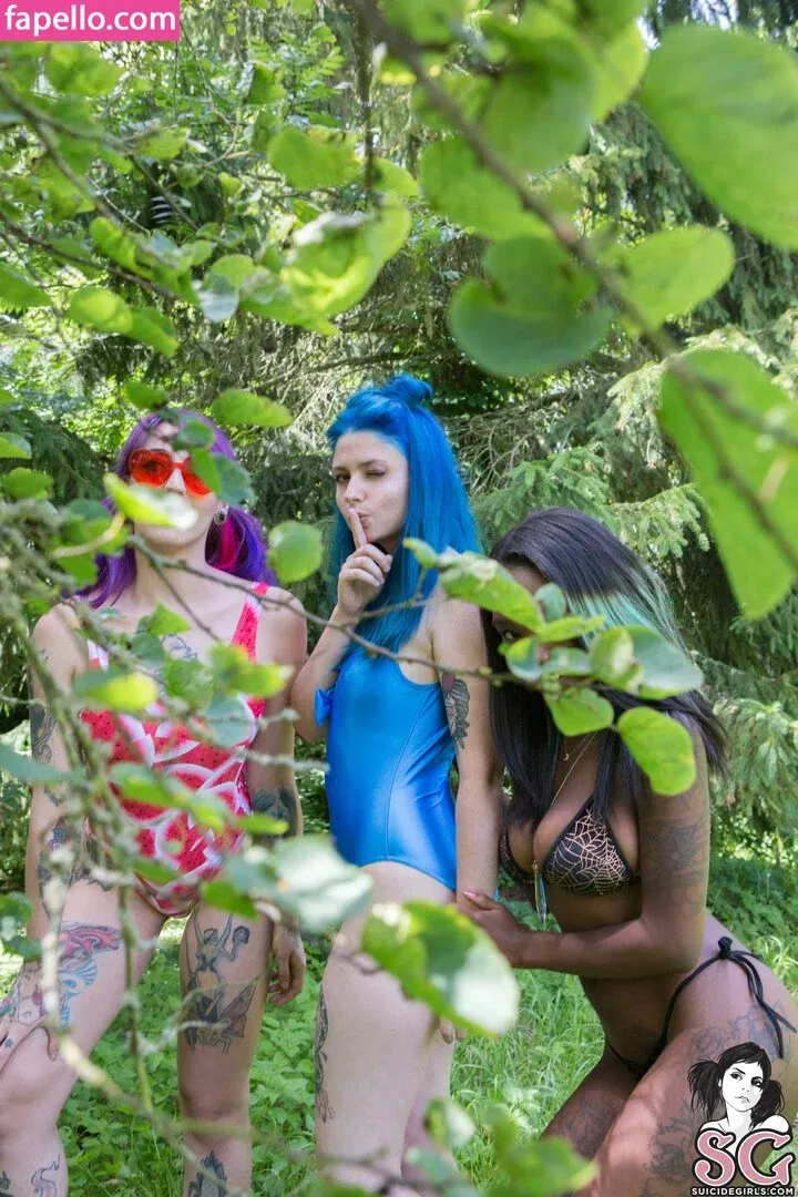 Gladyce / gladycefavour / gladycesuicide Onlyfans Photo Gallery 