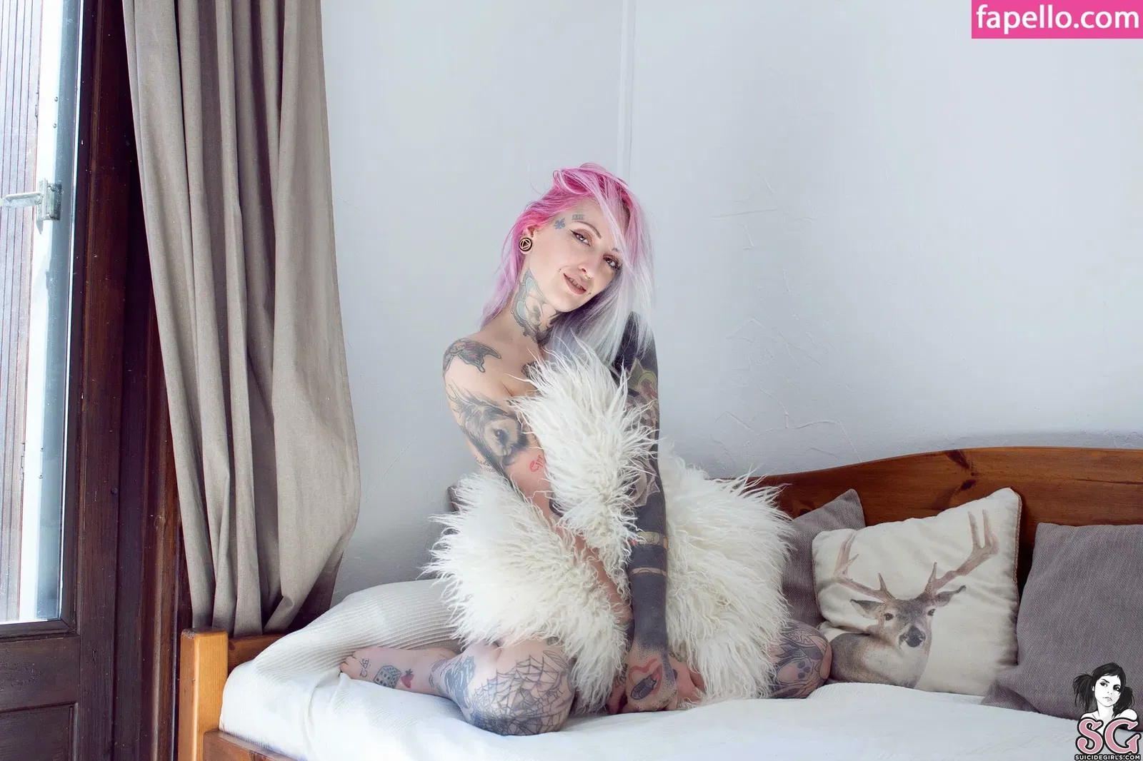 Gladyce / gladycefavour / gladycesuicide Onlyfans Photo Gallery 