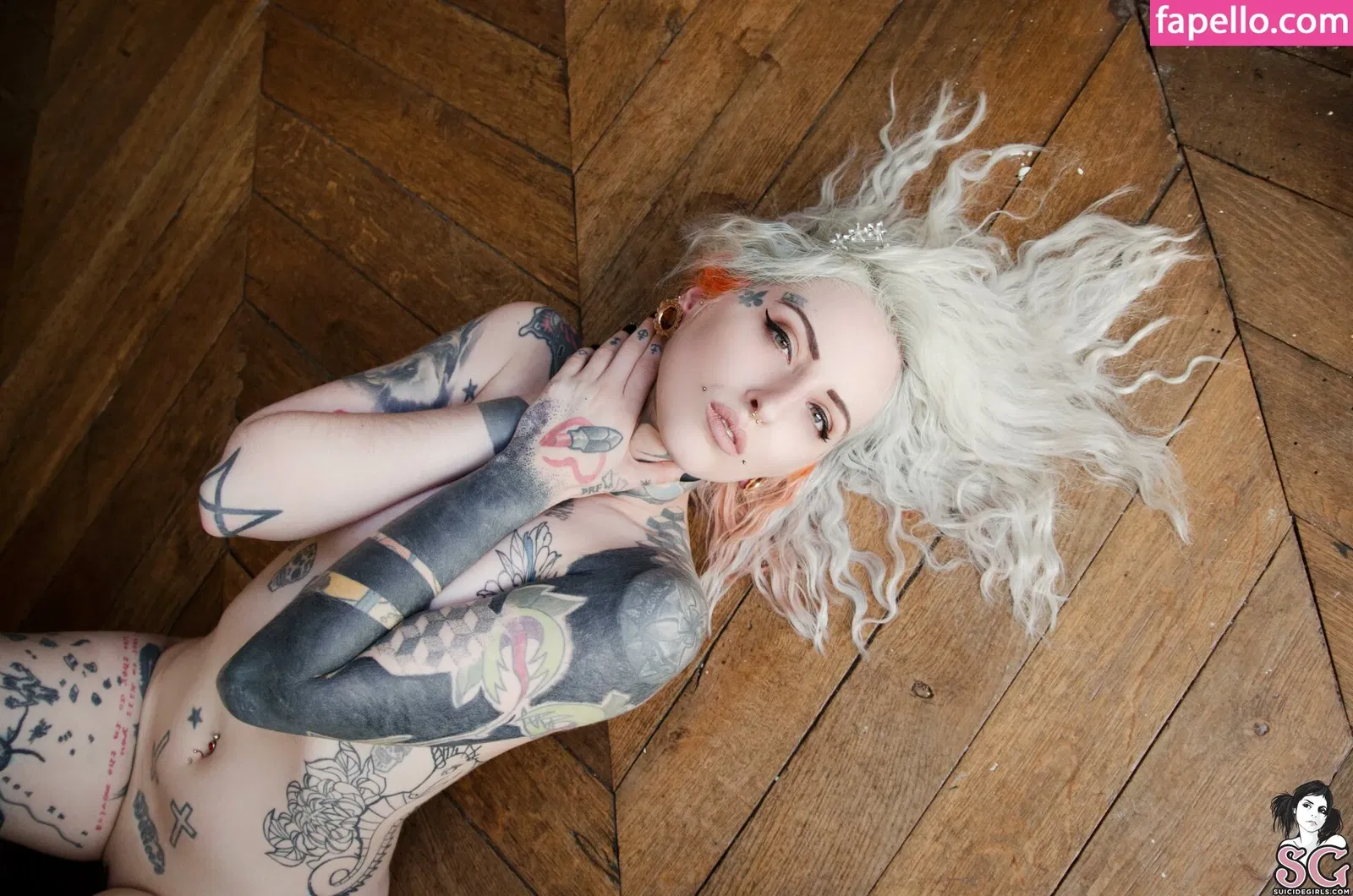 Gladyce / gladycefavour / gladycesuicide Onlyfans Photo Gallery 