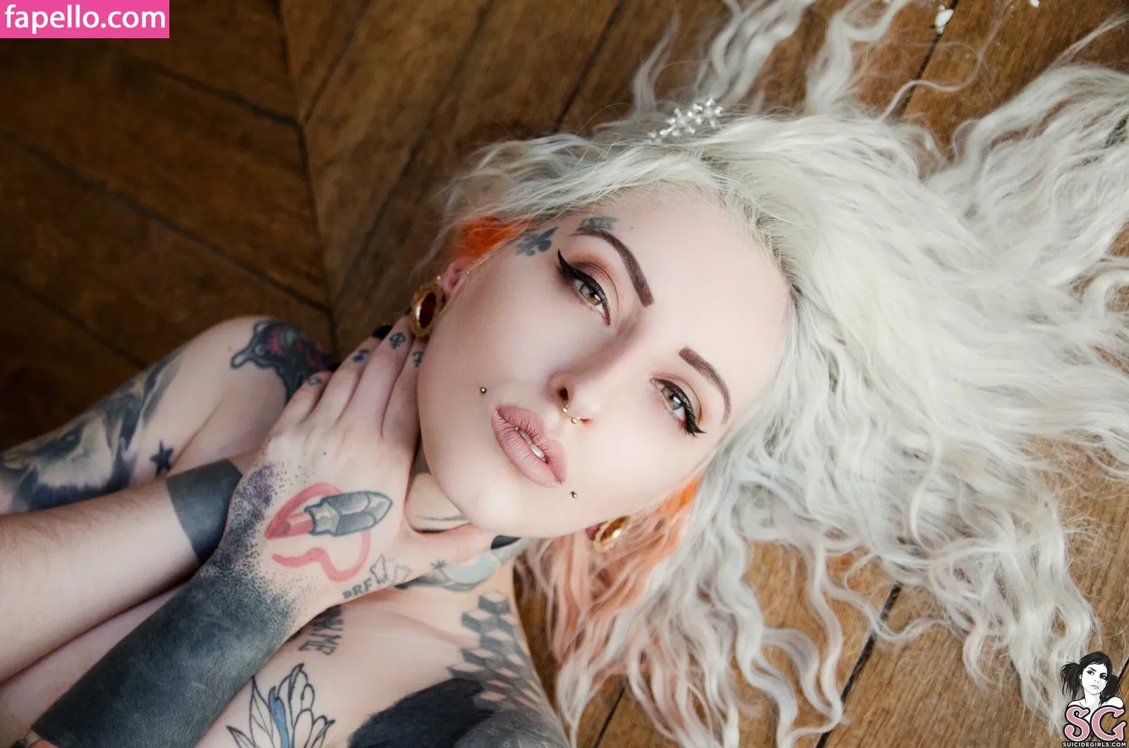 Gladyce / gladycefavour / gladycesuicide Onlyfans Photo Gallery 