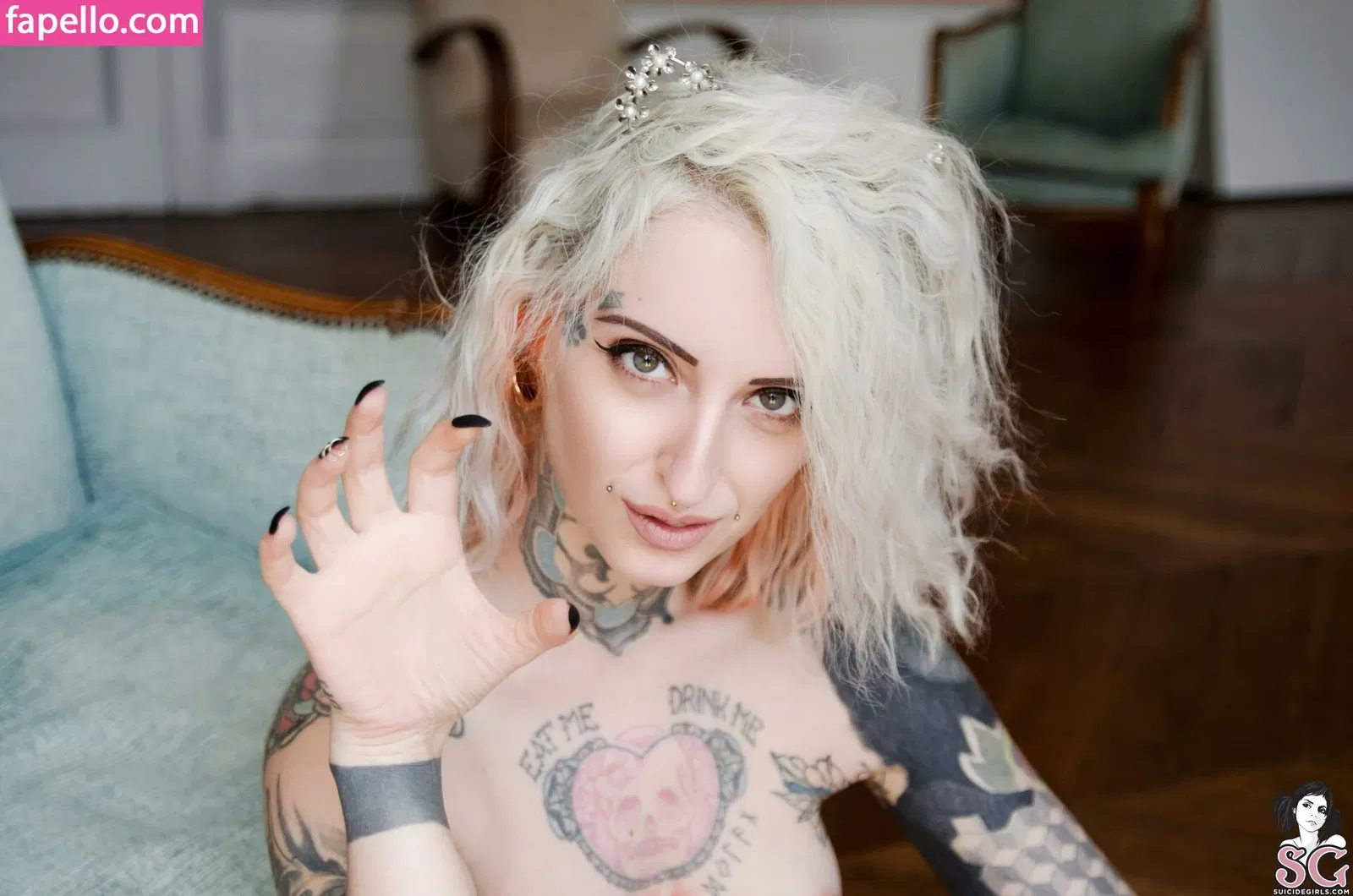 Gladyce / gladycefavour / gladycesuicide Onlyfans Photo Gallery 