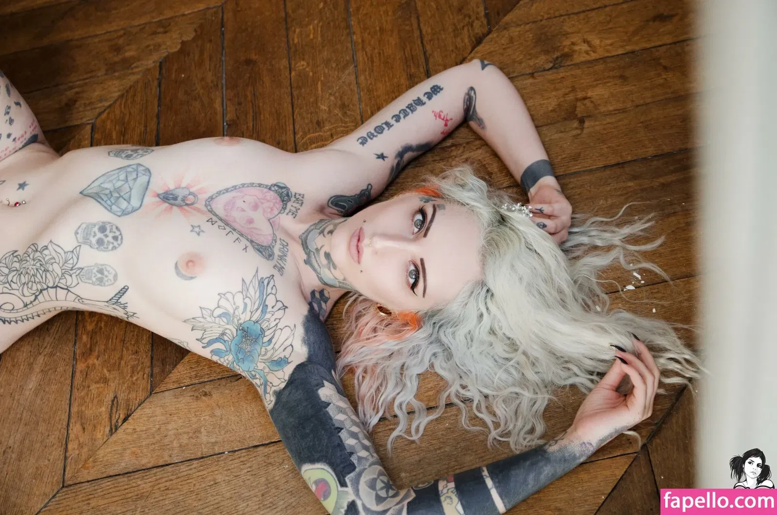 Gladyce / gladycefavour / gladycesuicide Onlyfans Photo Gallery 