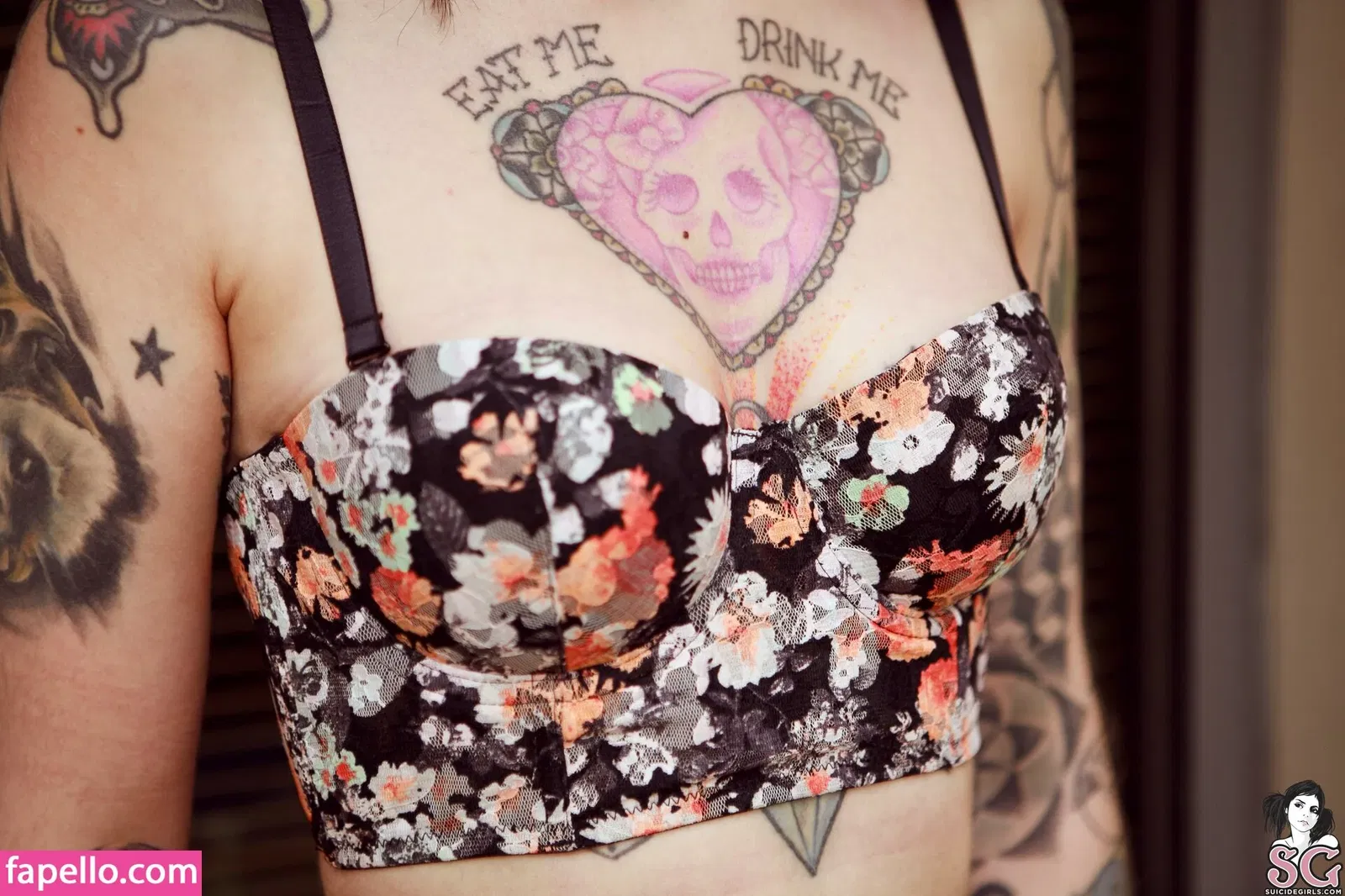 Gladyce / gladycefavour / gladycesuicide Onlyfans Photo Gallery 