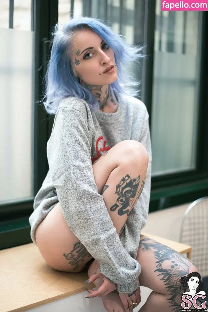 Gladyce / gladycefavour / gladycesuicide Onlyfans Photo Gallery 