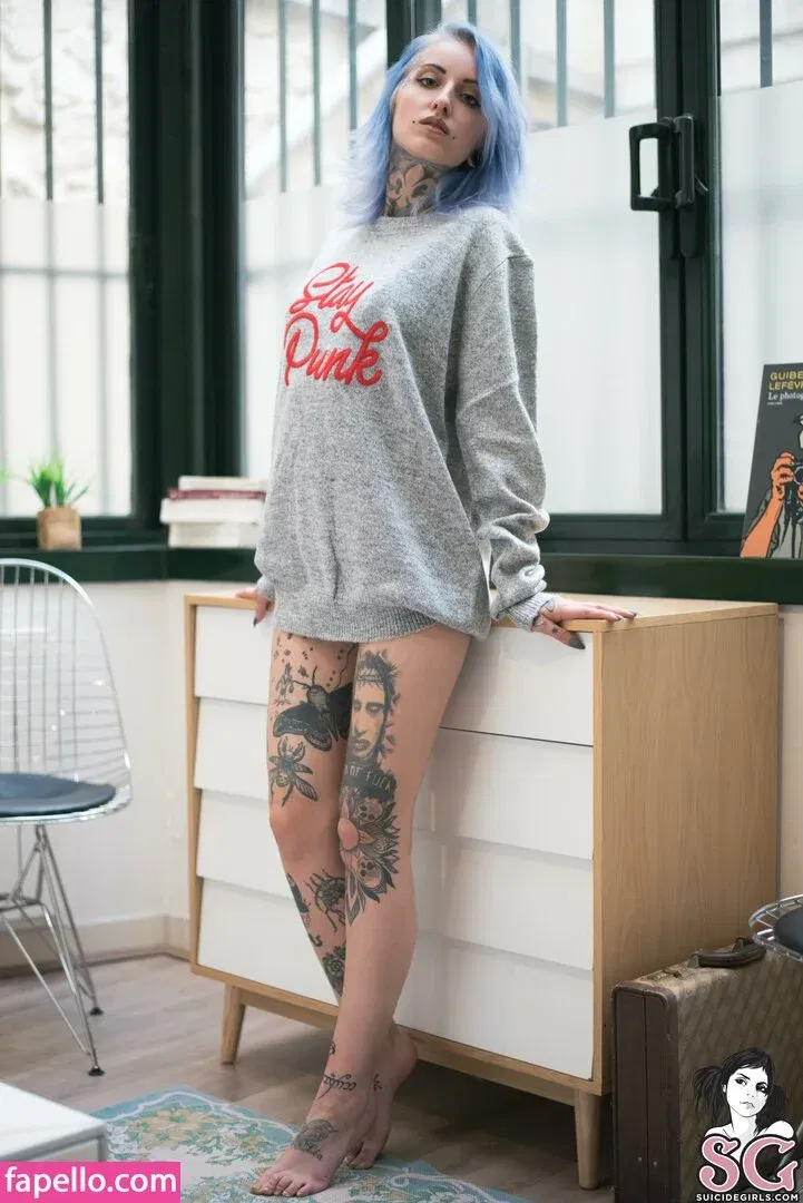 Gladyce / gladycefavour / gladycesuicide Onlyfans Photo Gallery 