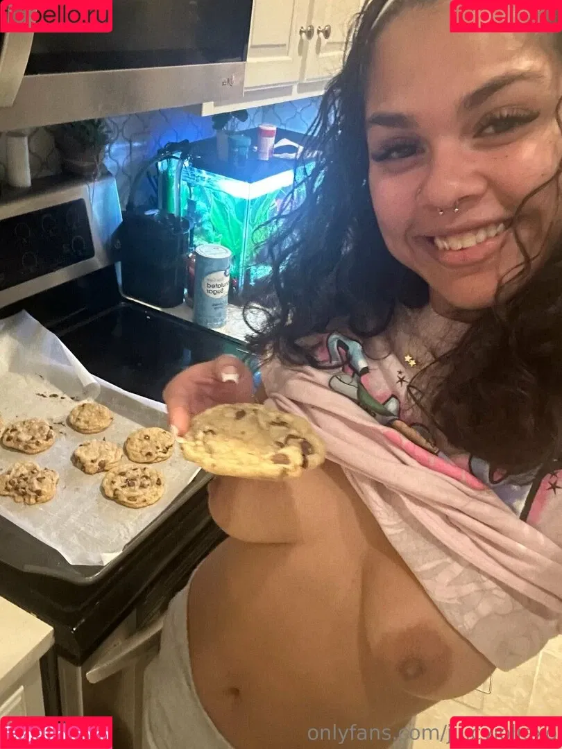 Juicyjolievip / juicyjolena / juicyjoliexo Onlyfans Photo Gallery 