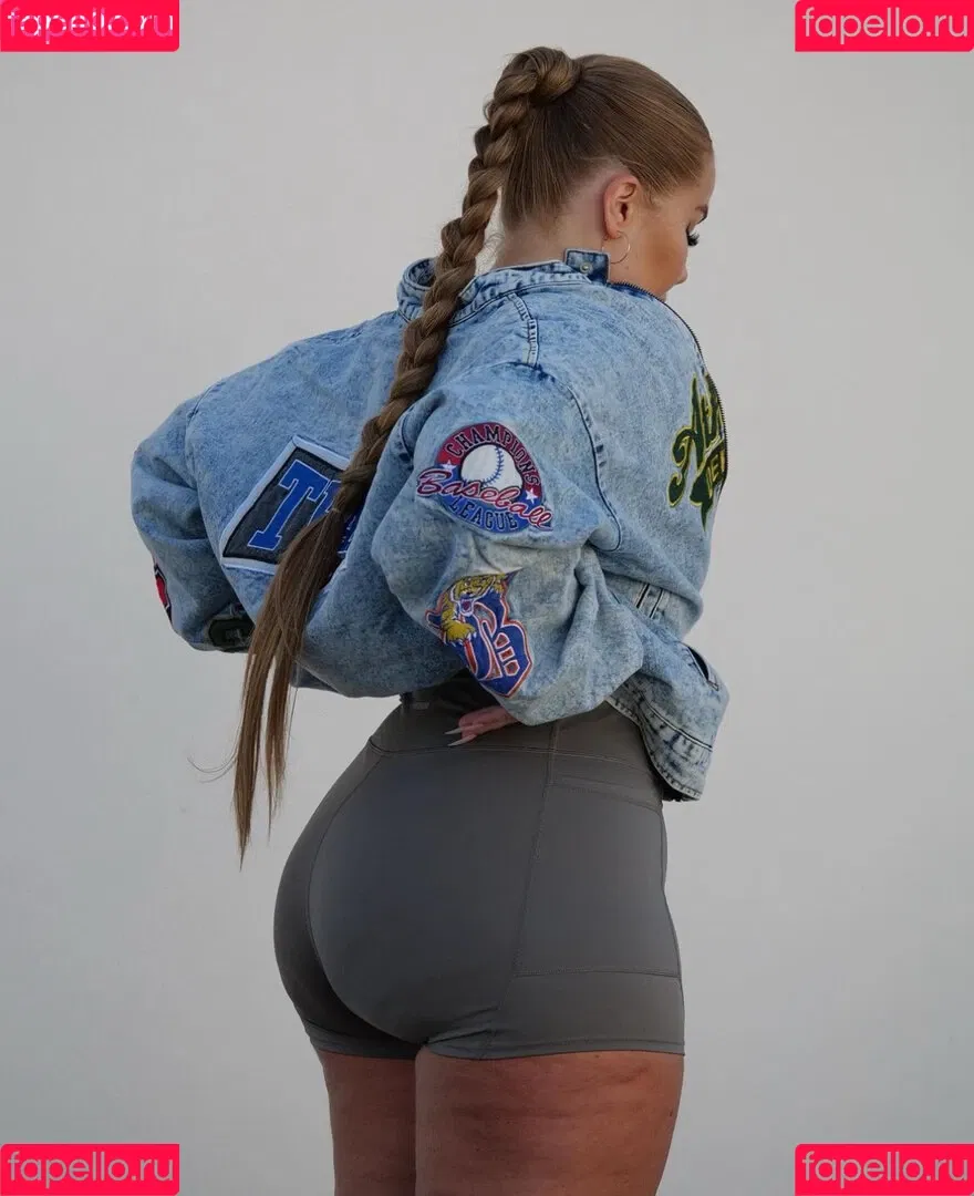 Emma Christina / emmahaggstrom Onlyfans Photo Gallery 