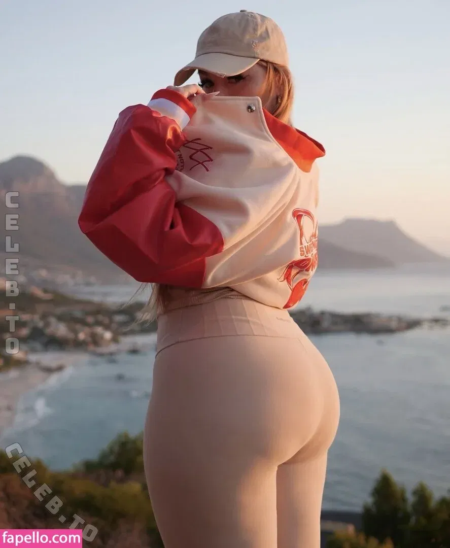 Emma Christina / emmahaggstrom Onlyfans Photo Gallery 