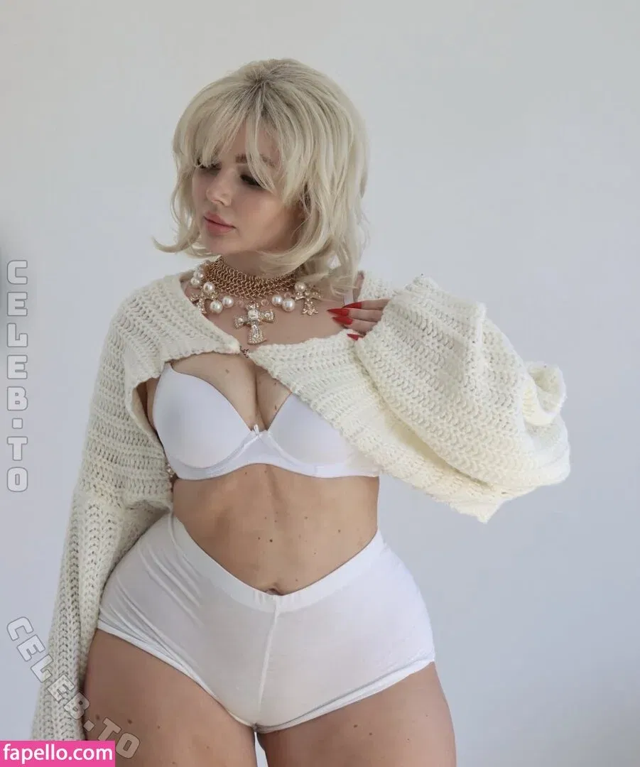 Emma Christina / emmahaggstrom Onlyfans Photo Gallery 