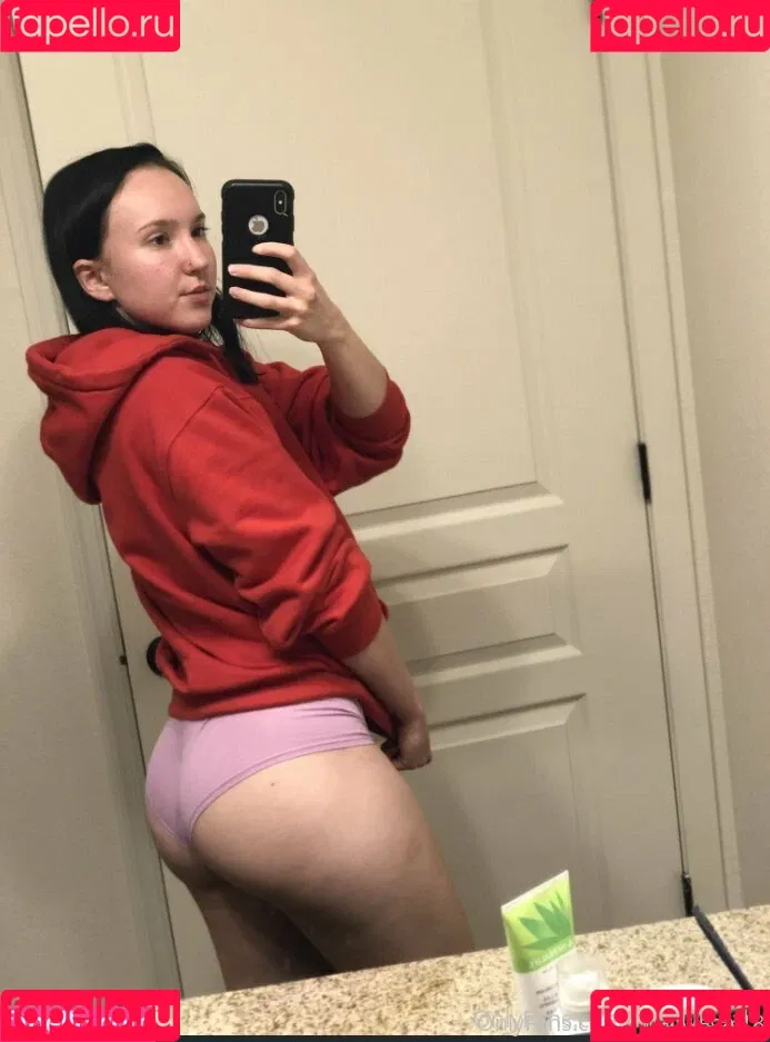 fiteen18 / nikinina178 Onlyfans Photo Gallery 