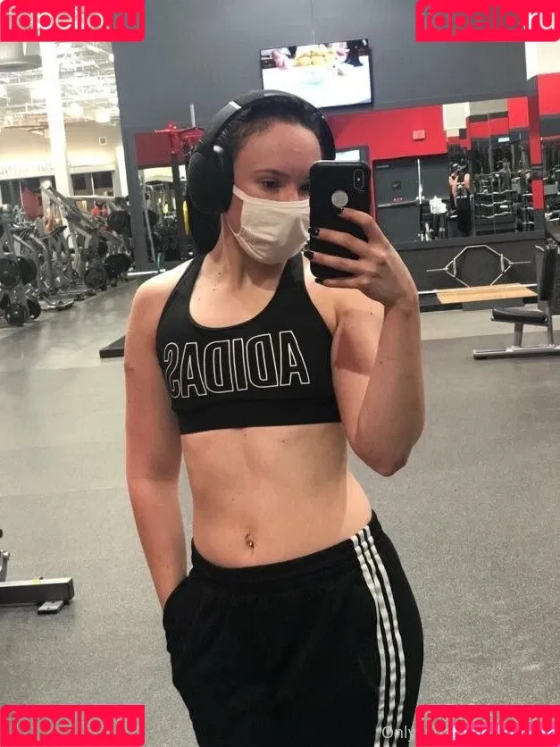 fiteen18 / nikinina178 Onlyfans Photo Gallery 