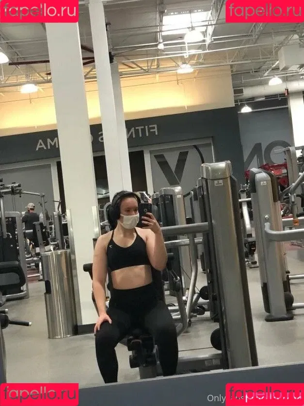 fiteen18 / nikinina178 Onlyfans Photo Gallery 