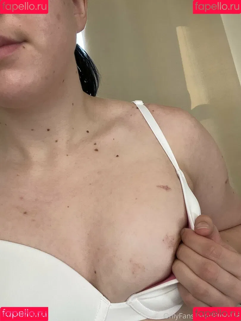 fiteen18 / nikinina178 Onlyfans Photo Gallery 