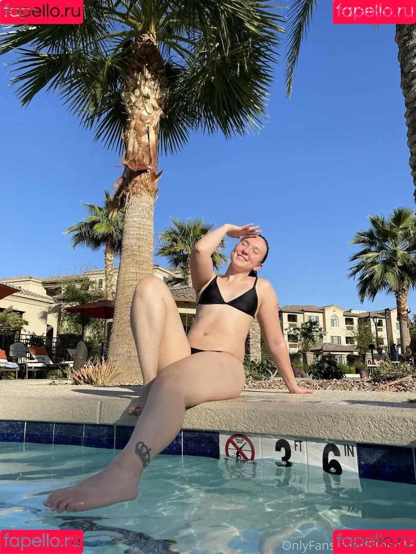 fiteen18 / nikinina178 Onlyfans Photo Gallery 