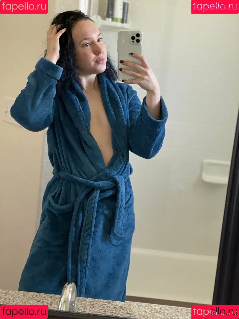 fiteen18 / nikinina178 Onlyfans Photo Gallery 