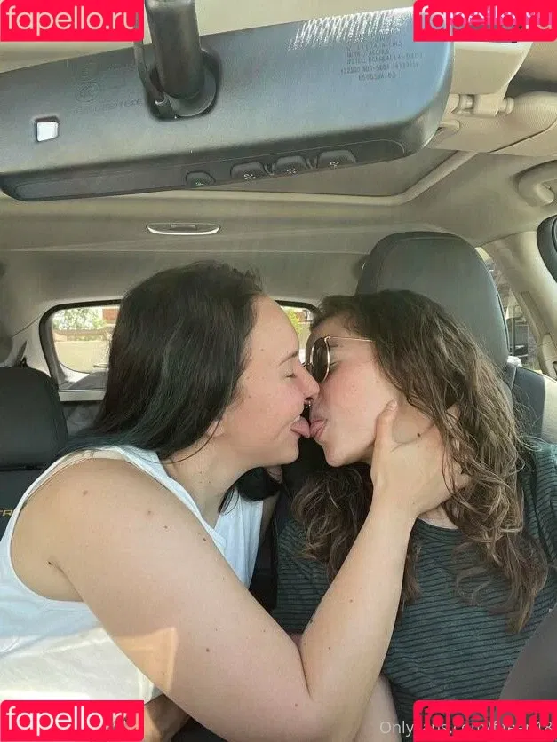 fiteen18 / nikinina178 Onlyfans Photo Gallery 
