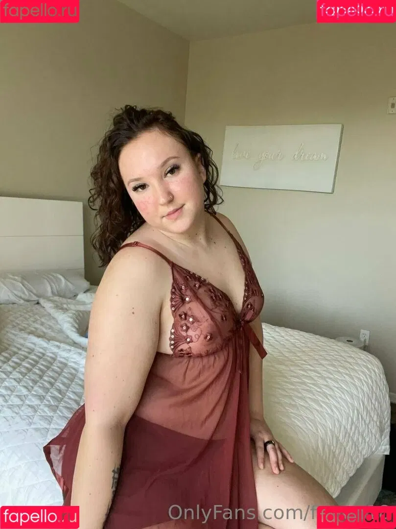 fiteen18 / nikinina178 Onlyfans Photo Gallery 
