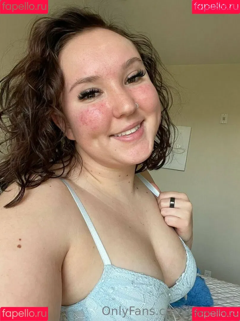 fiteen18 / nikinina178 Onlyfans Photo Gallery 