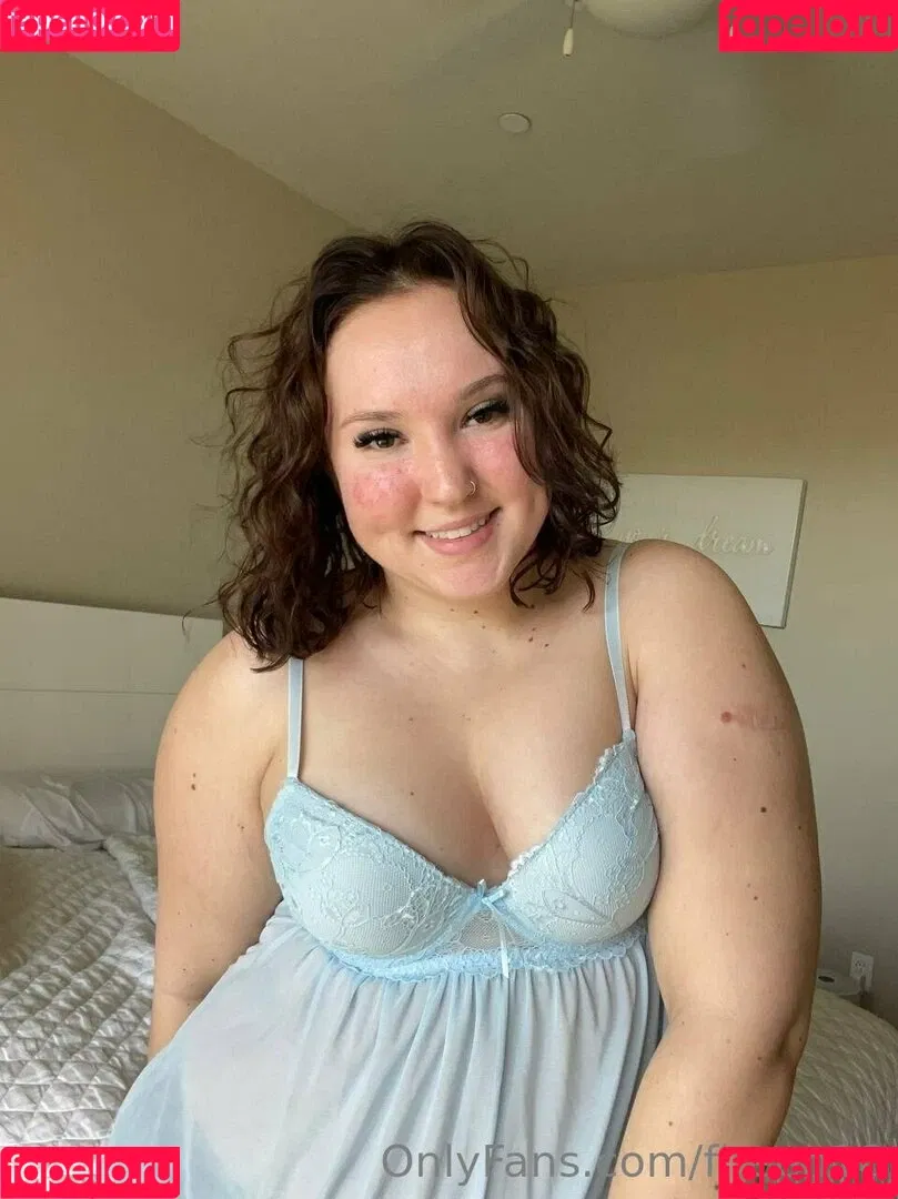 fiteen18 / nikinina178 Onlyfans Photo Gallery 