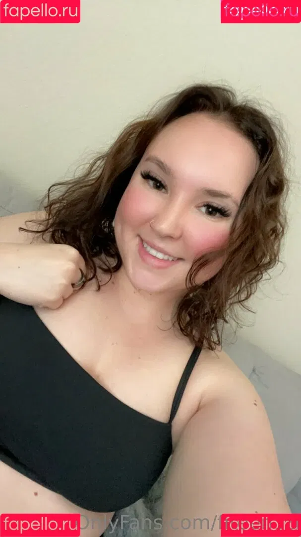 fiteen18 / nikinina178 Onlyfans Photo Gallery 