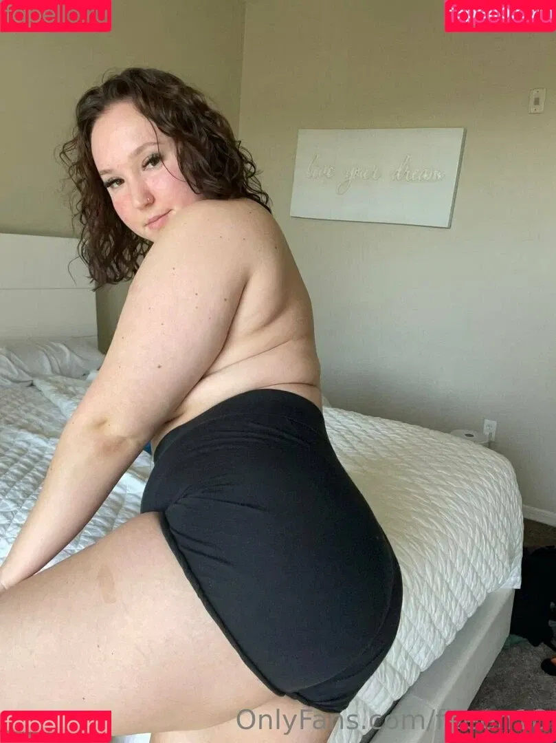fiteen18 / nikinina178 Onlyfans Photo Gallery 