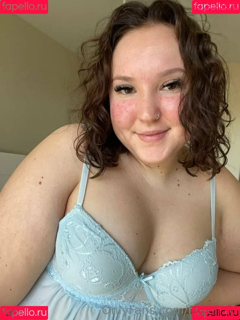 fiteen18 / nikinina178 Onlyfans Photo Gallery 