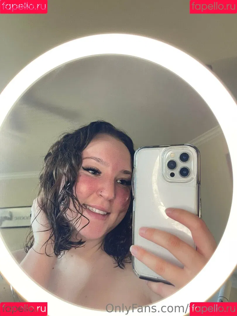 fiteen18 / nikinina178 Onlyfans Photo Gallery 