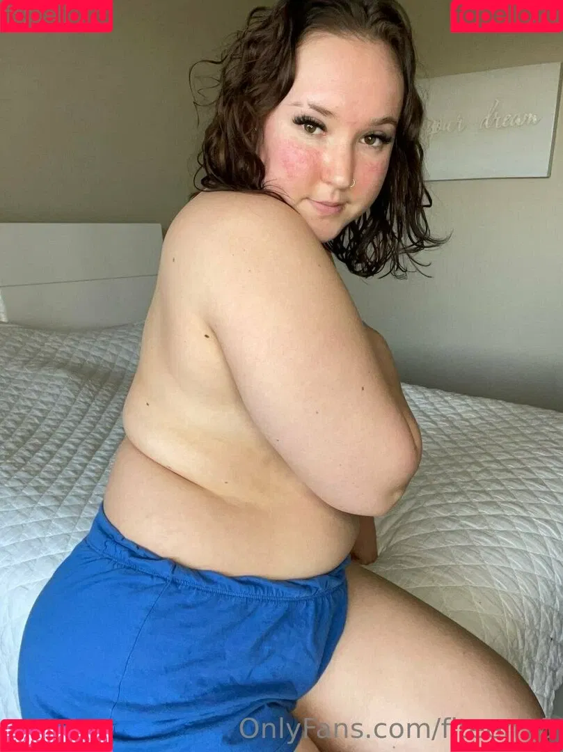 fiteen18 / nikinina178 Onlyfans Photo Gallery 