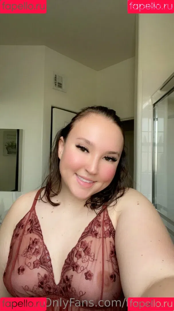 fiteen18 / nikinina178 Onlyfans Photo Gallery 