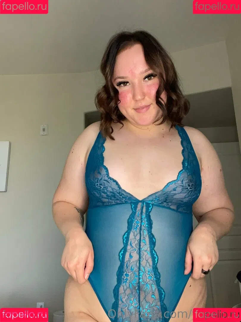 fiteen18 / nikinina178 Onlyfans Photo Gallery 