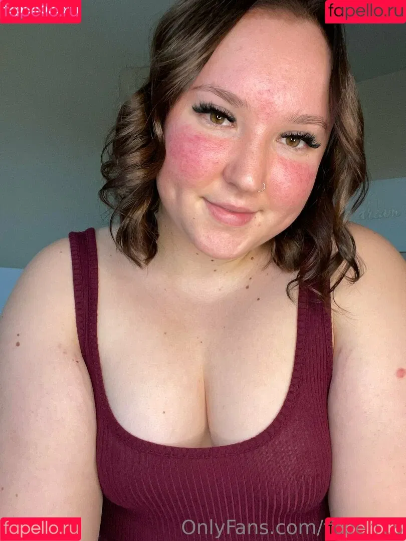 fiteen18 / nikinina178 Onlyfans Photo Gallery 