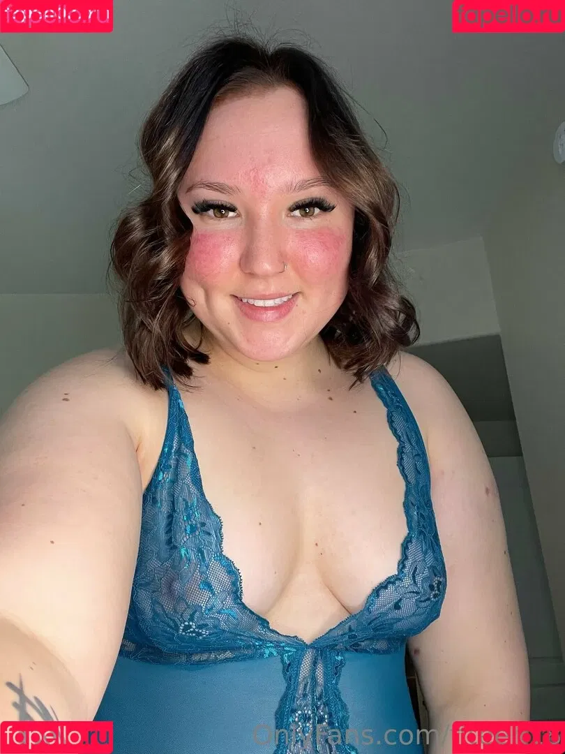 fiteen18 / nikinina178 Onlyfans Photo Gallery 
