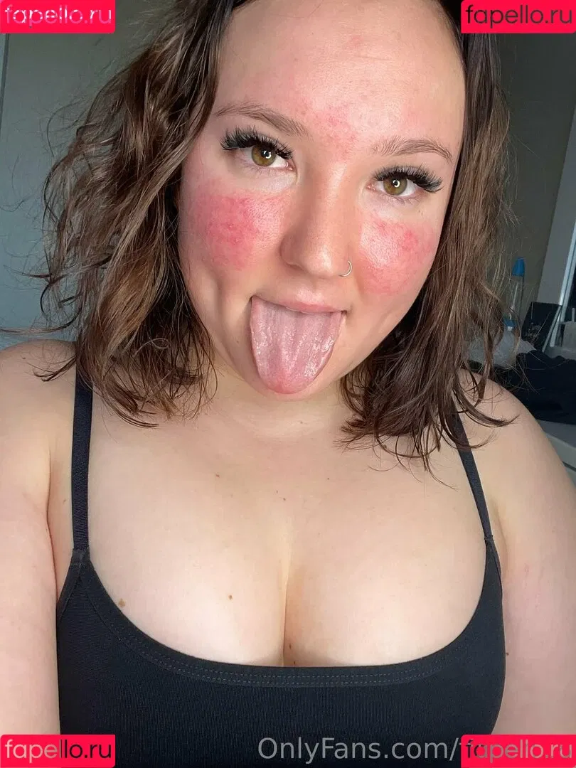 fiteen18 / nikinina178 Onlyfans Photo Gallery 