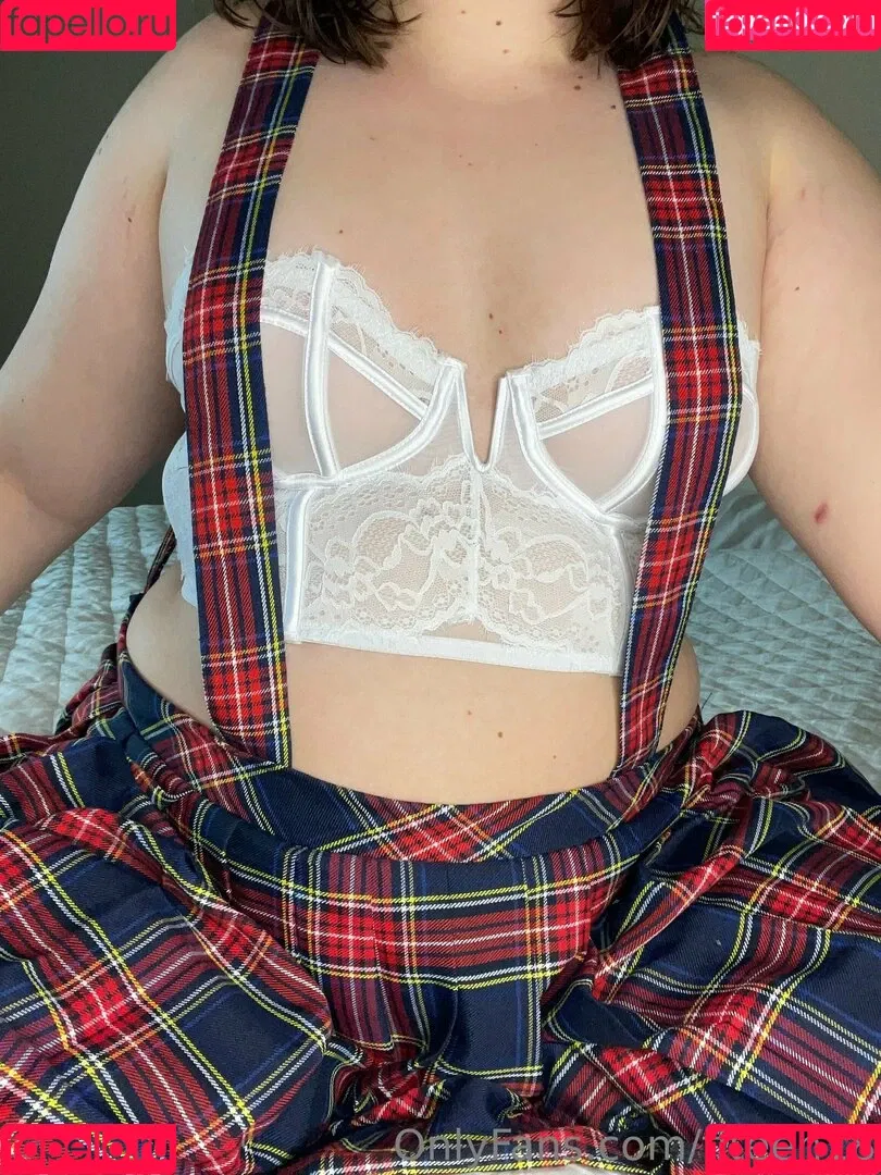 fiteen18 / nikinina178 Onlyfans Photo Gallery 