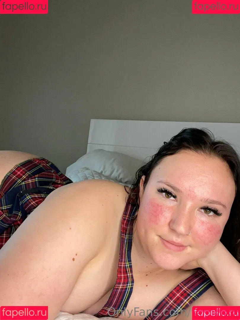 fiteen18 / nikinina178 Onlyfans Photo Gallery 