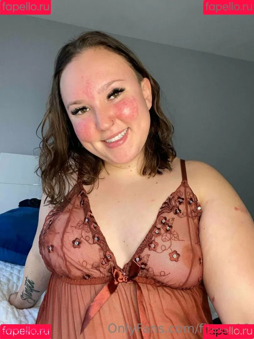 fiteen18 / nikinina178 Onlyfans Photo Gallery 