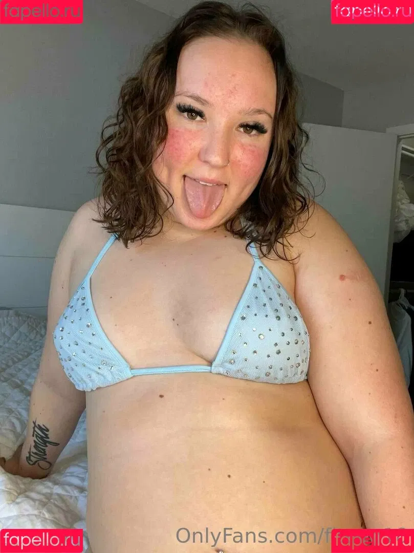 fiteen18 / nikinina178 Onlyfans Photo Gallery 
