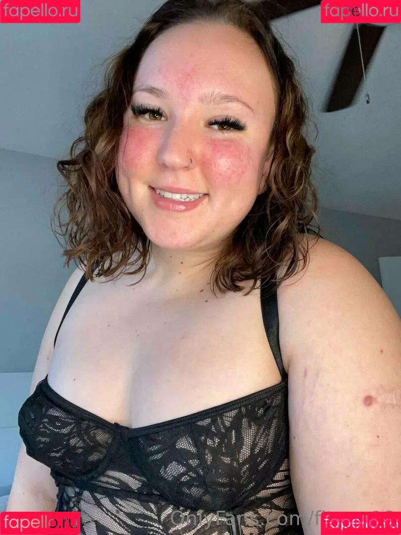 fiteen18 / nikinina178 Onlyfans Photo Gallery 