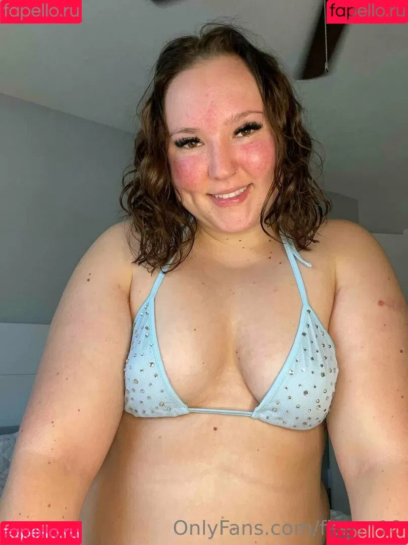 fiteen18 / nikinina178 Onlyfans Photo Gallery 