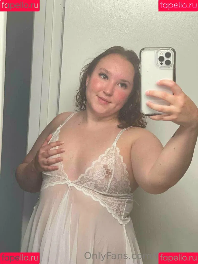 fiteen18 / nikinina178 Onlyfans Photo Gallery 