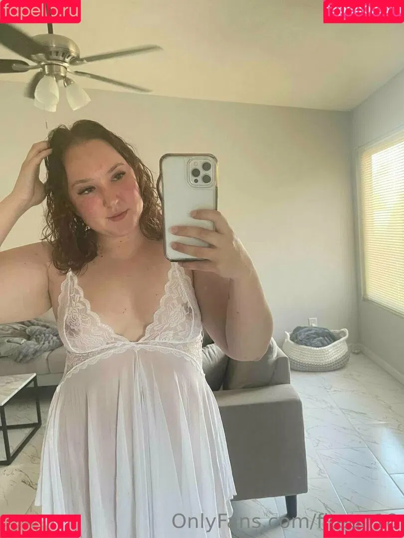 fiteen18 / nikinina178 Onlyfans Photo Gallery 